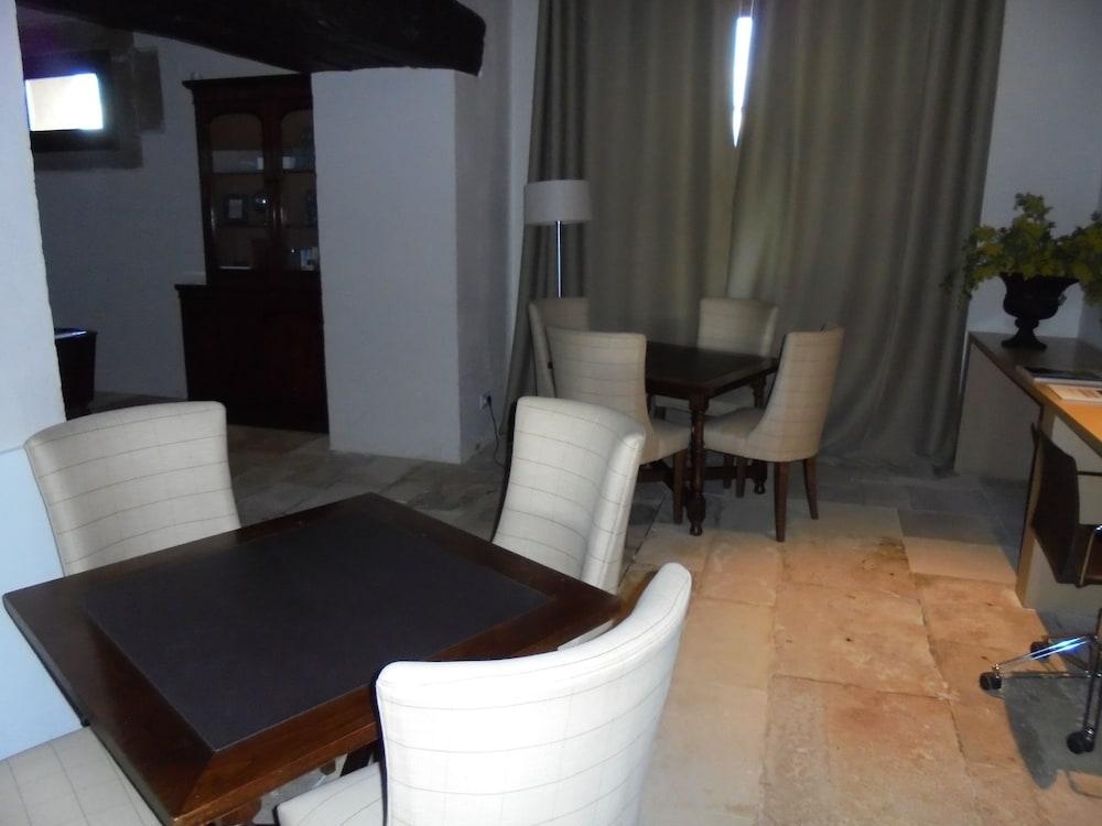 Parador De Argomaniz Екстер'єр фото