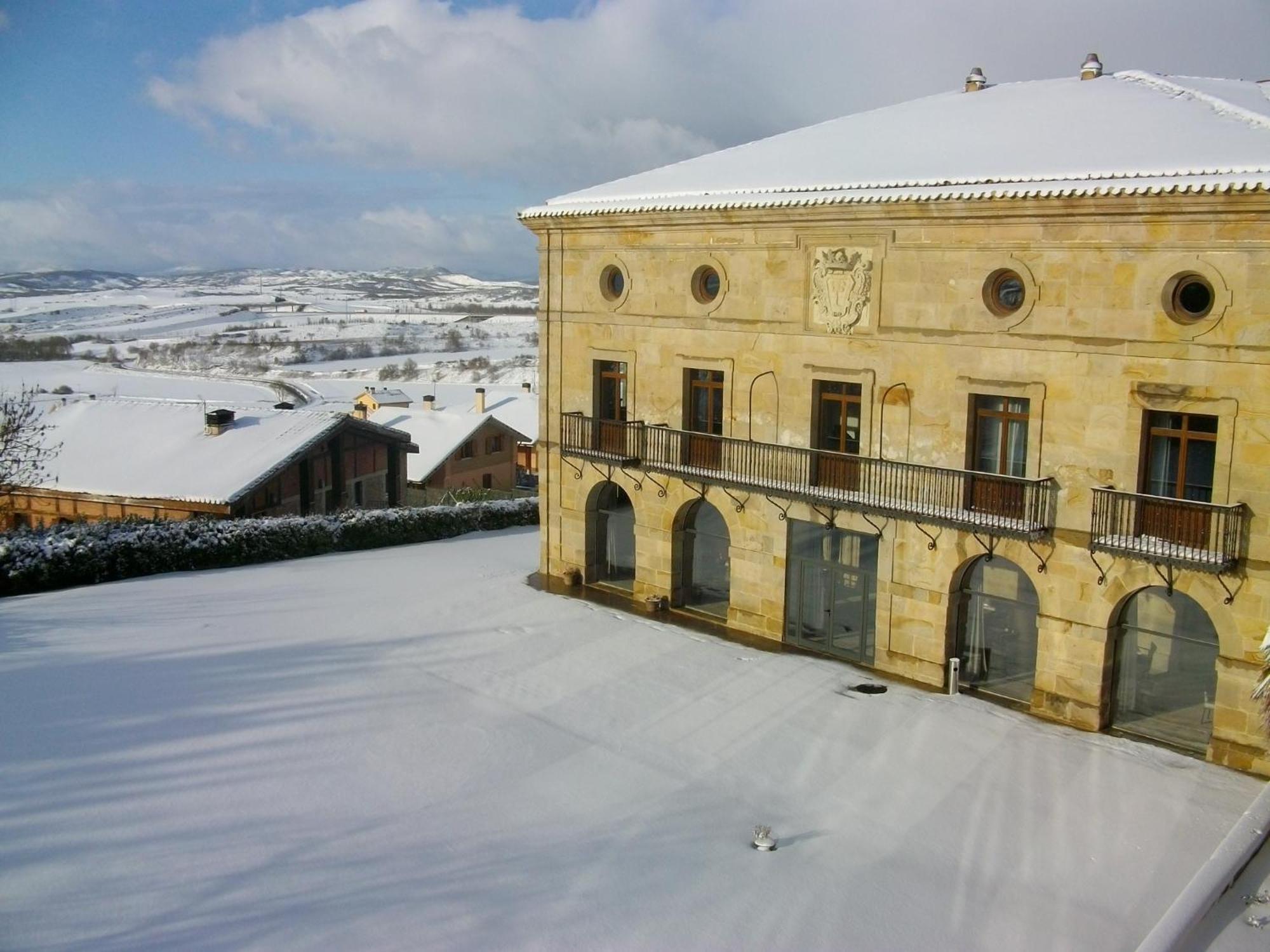 Parador De Argomaniz Екстер'єр фото